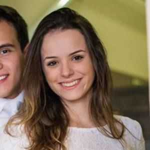 Meet your Posher, Ariela